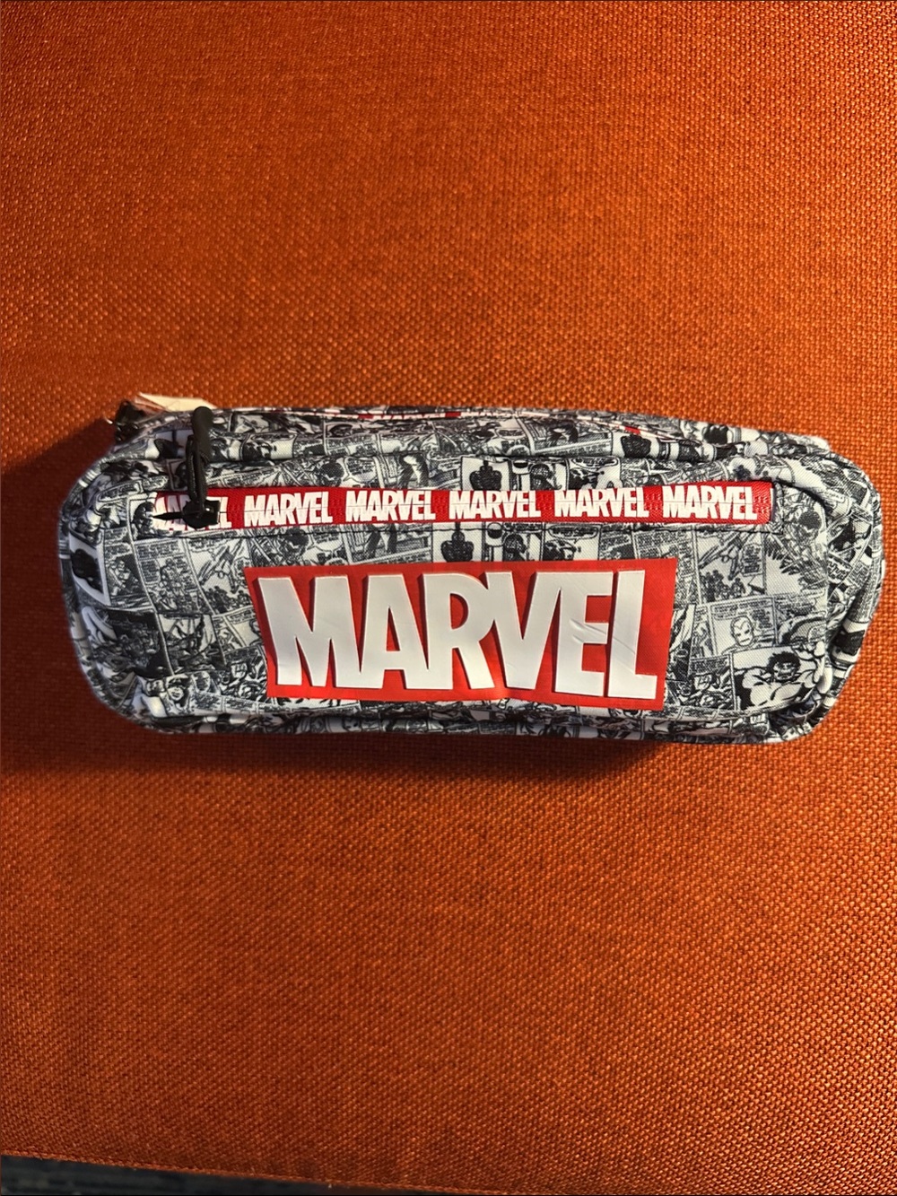 🆕 Marvel, Universal Studios Orlando Waist Pack / Fanny Pack –Comic Print